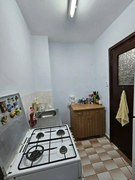 Militari, Garsoniera 34 mp, bloc mixt, Pacii!